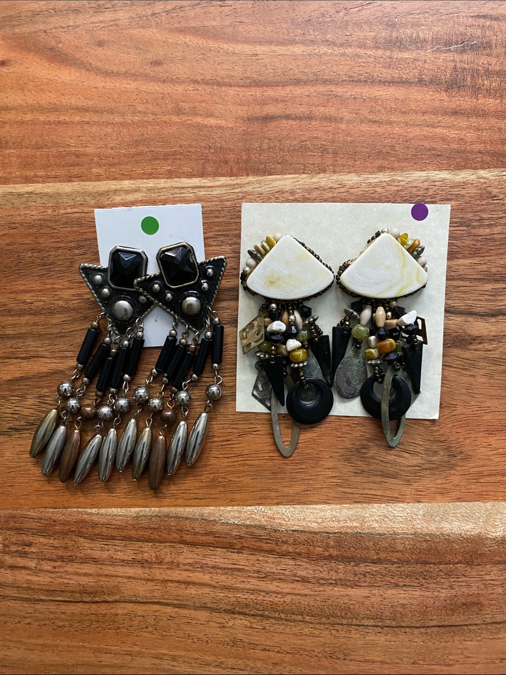 Statement tassel erasing 2 pairs